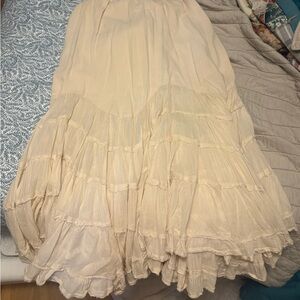 Free People Maxi skirt. Worn very few times- great condition!